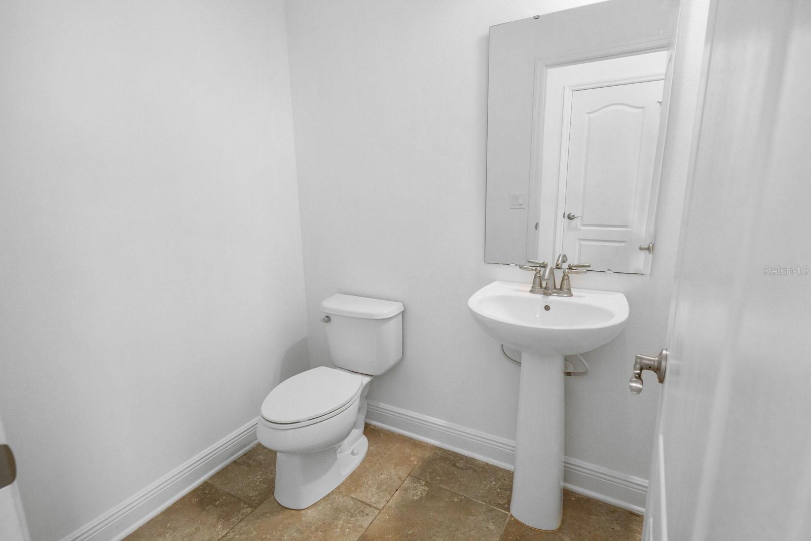 559 JUNIPER SPRINGS DR, GROVELAND, FL, 34736