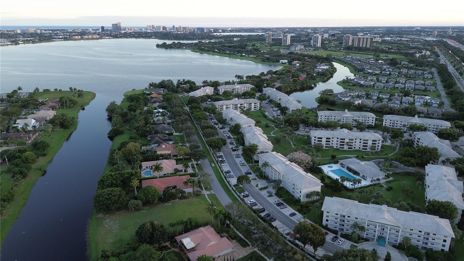 3716 EMBASSY DR, WEST PALM BEACH, FL, 33401