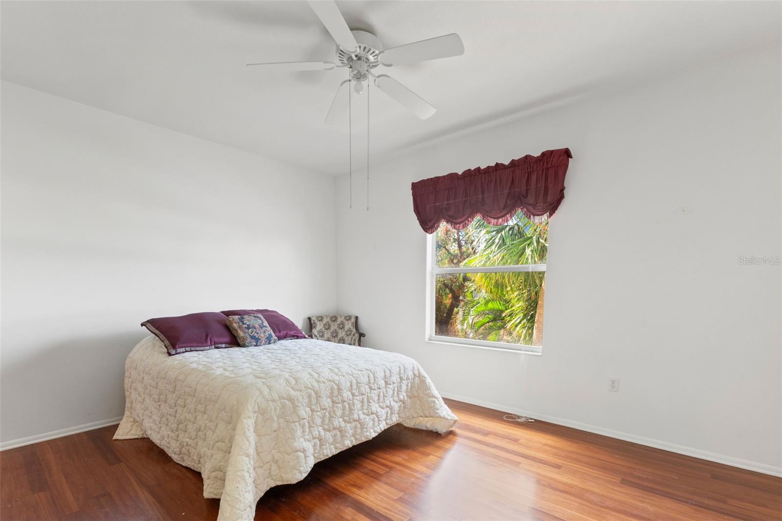 430 MONROE DR, SARASOTA, FL, 34236
