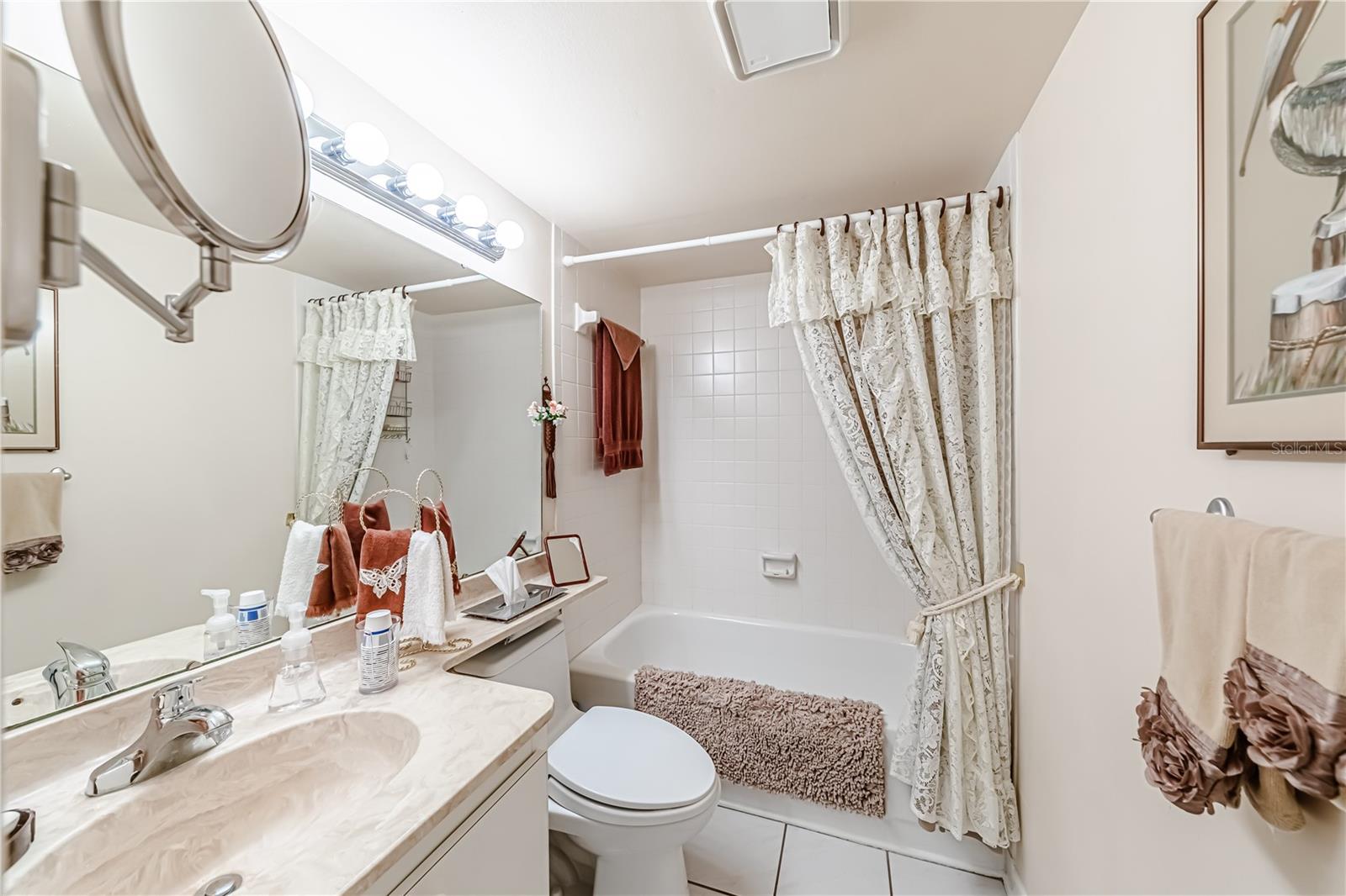 688 BIRD BAY CIR #27, VENICE, FL, 34285