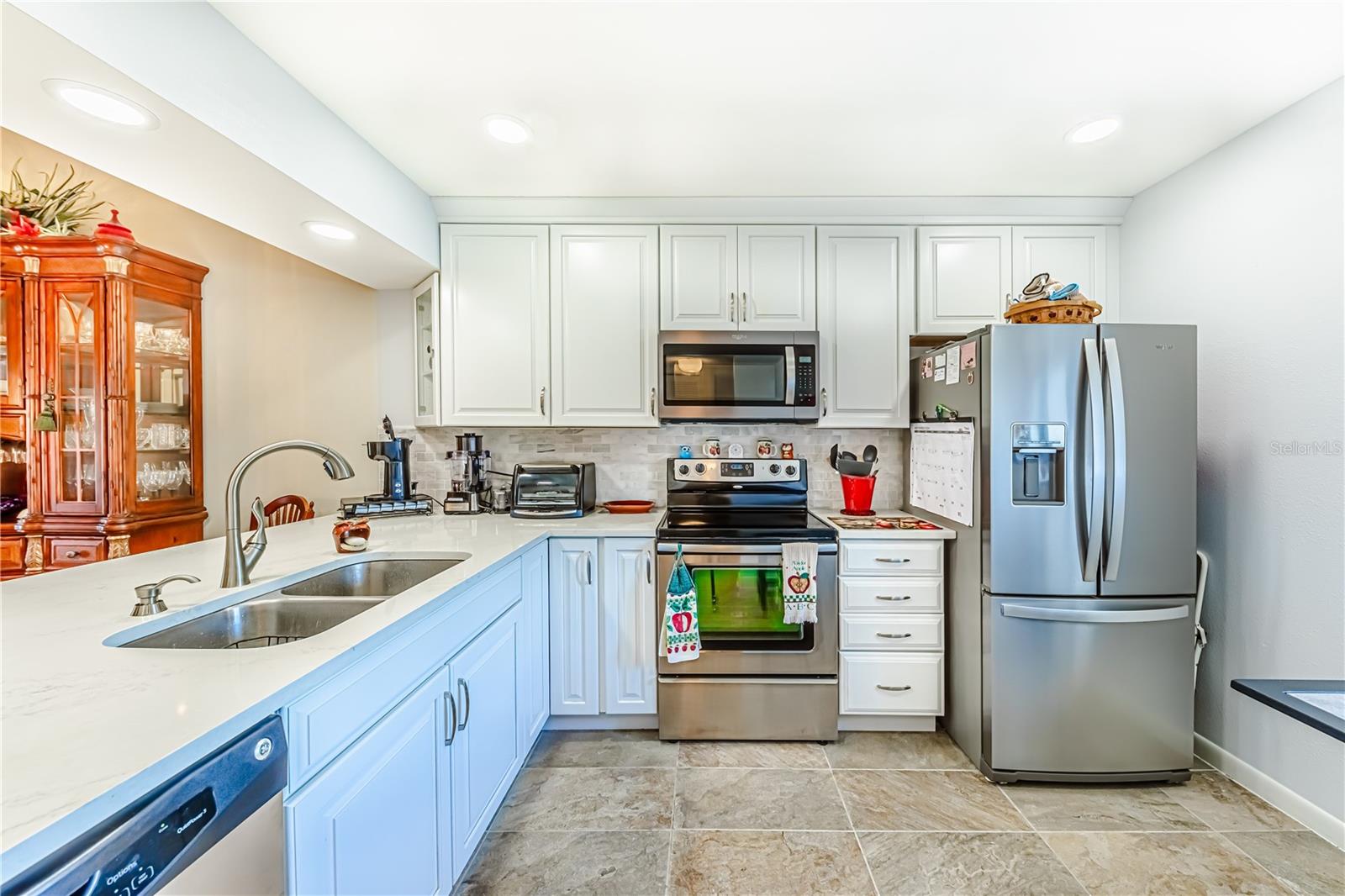 688 BIRD BAY CIR #27, VENICE, FL, 34285