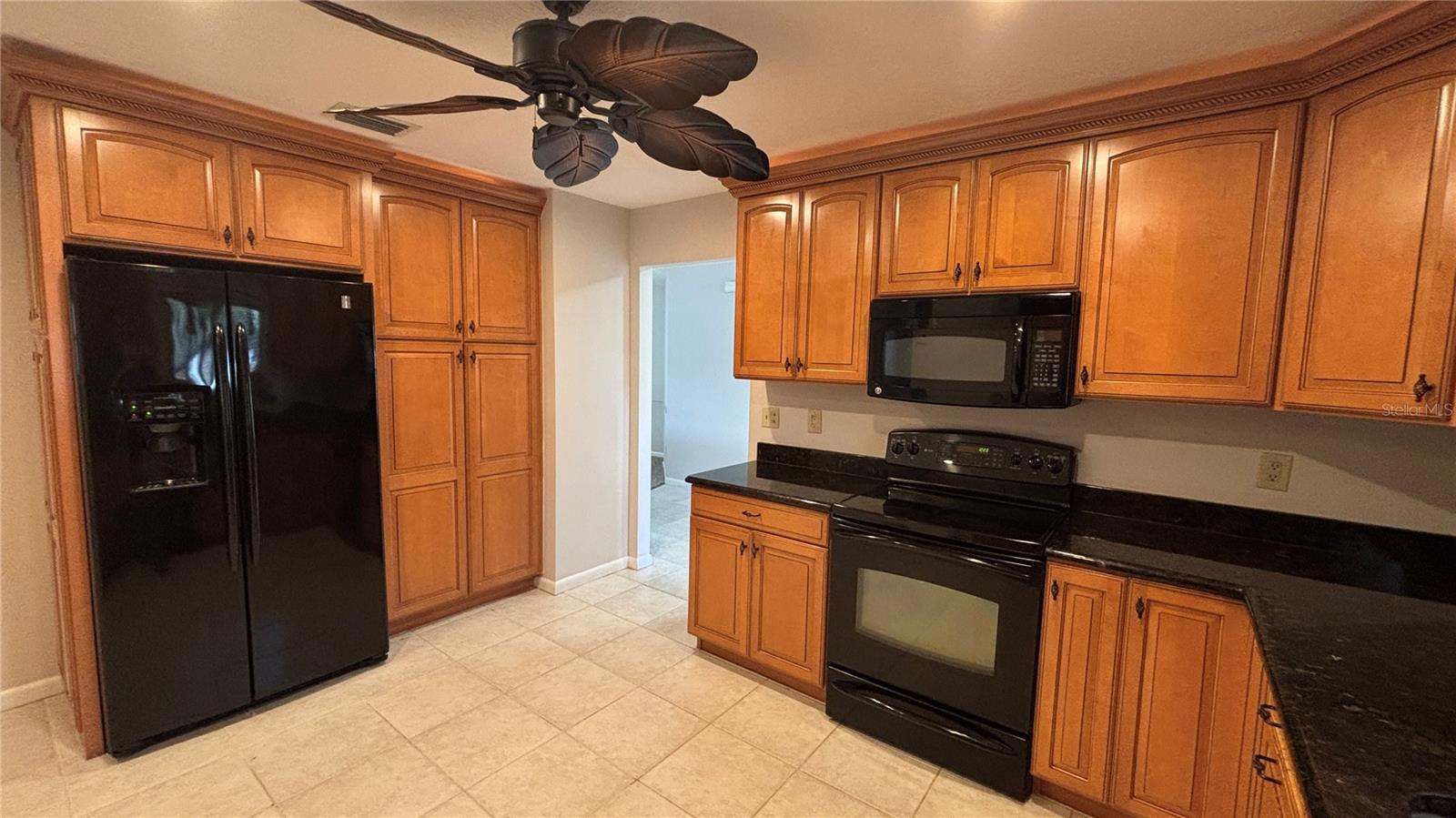 715 REDONDO DR, BRANDON, FL, 33511