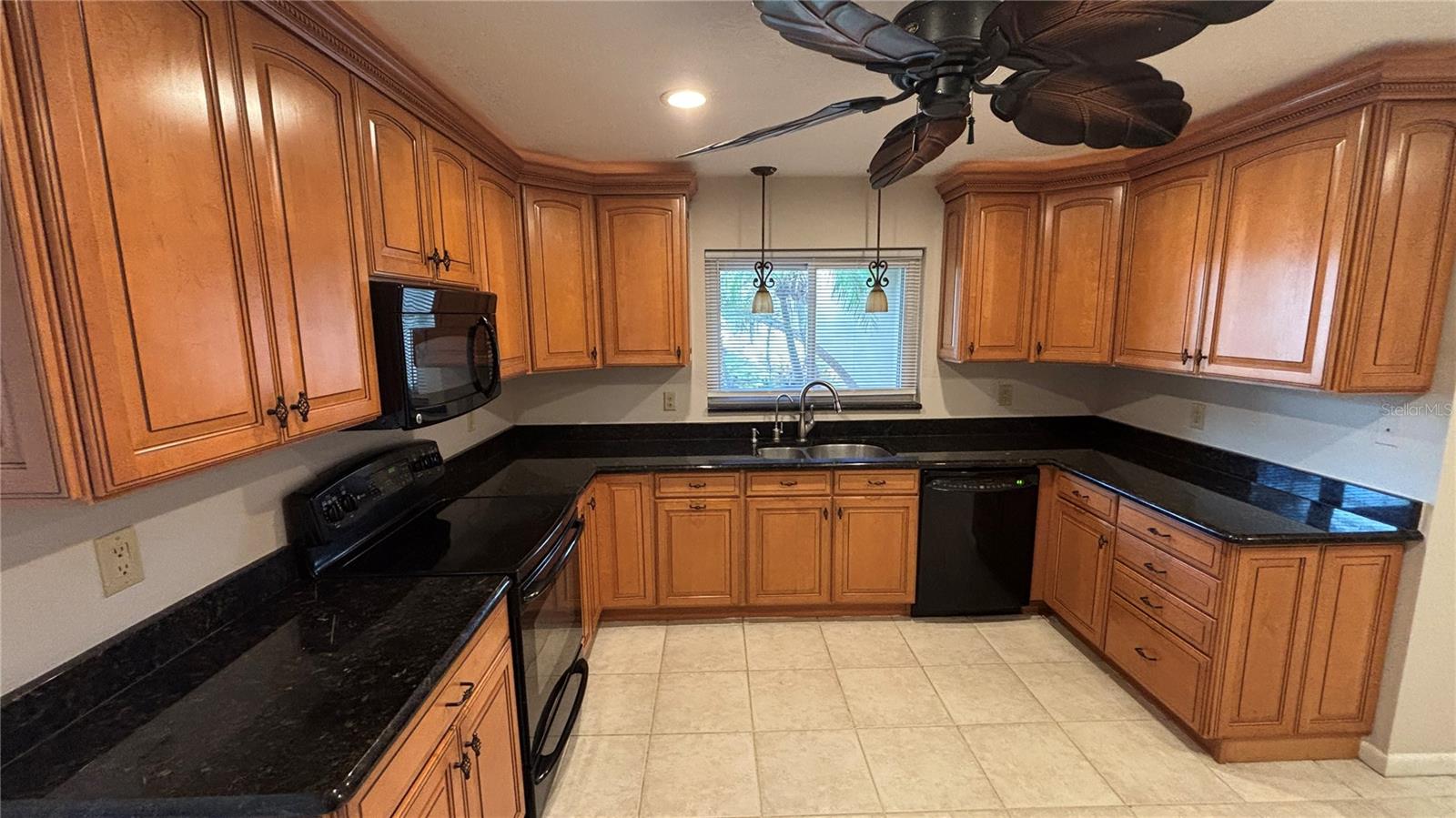 715 REDONDO DR, BRANDON, FL, 33511