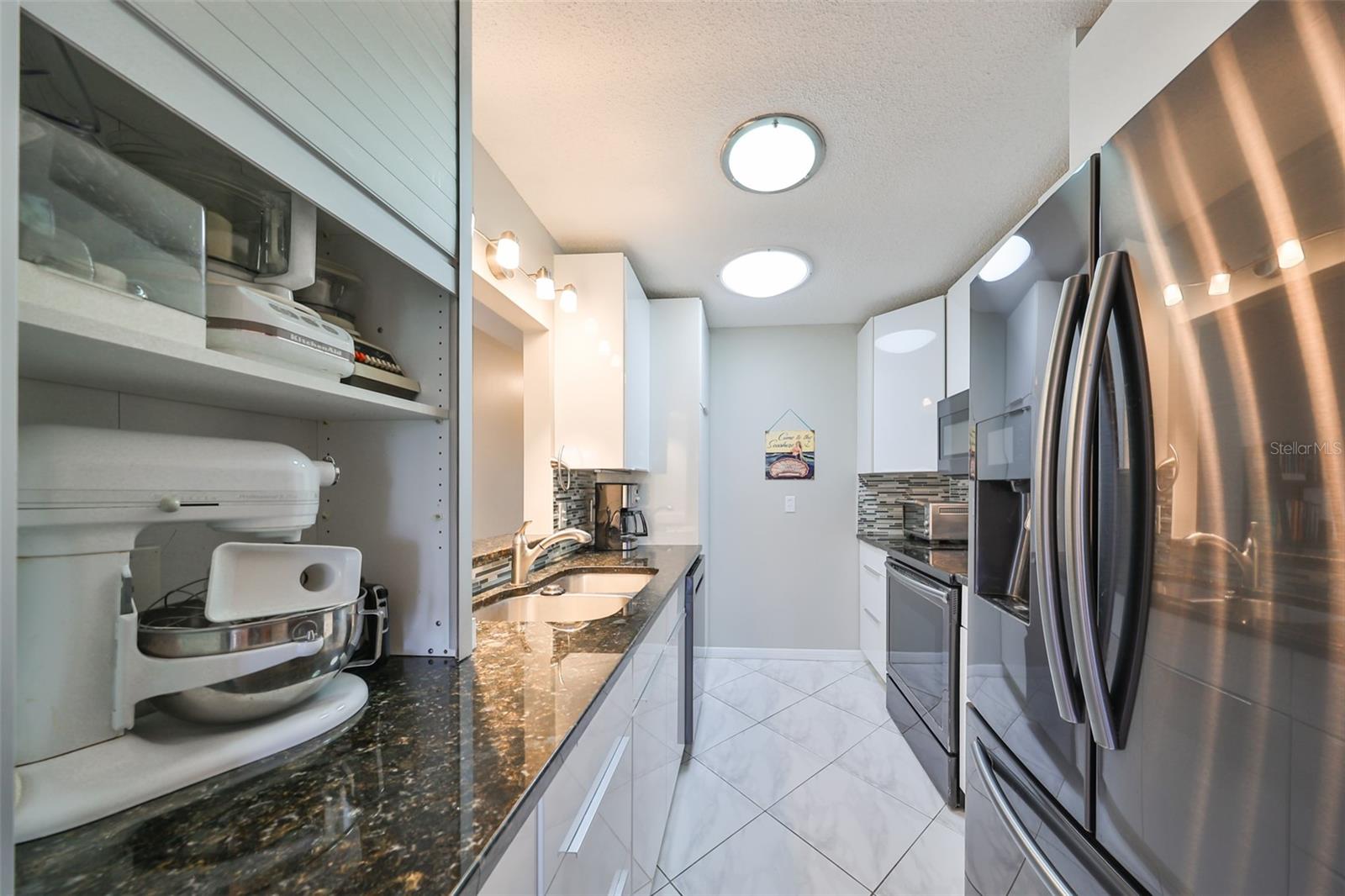 2318 GRENOBLE PL, SUN CITY CENTER, FL, 33573
