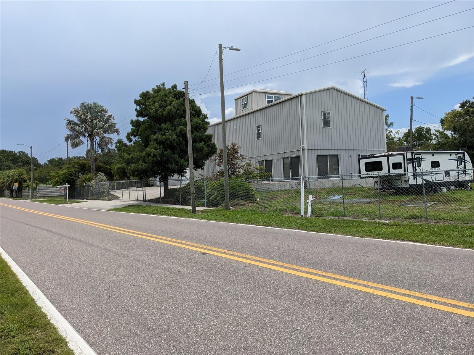 5114/5116 W COMMERCE ST, TAMPA, FL, 33616