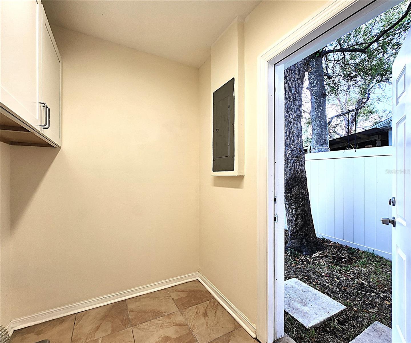 3915 W SAN PEDRO ST, TAMPA, FL, 33629