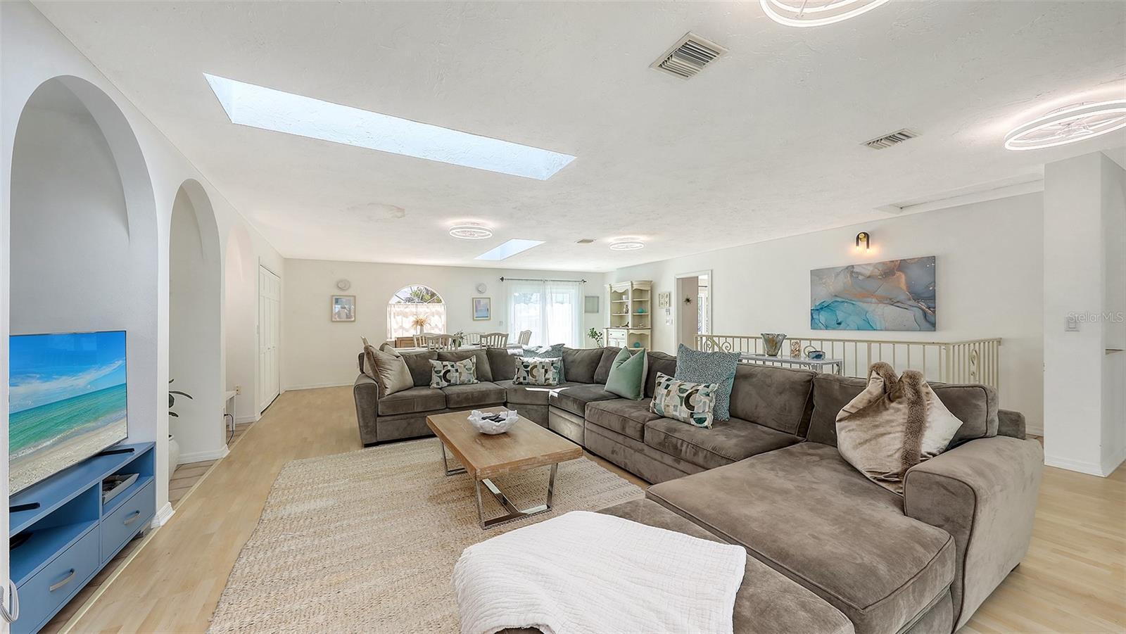 3604 CASEY KEY RD, NOKOMIS, FL, 34275