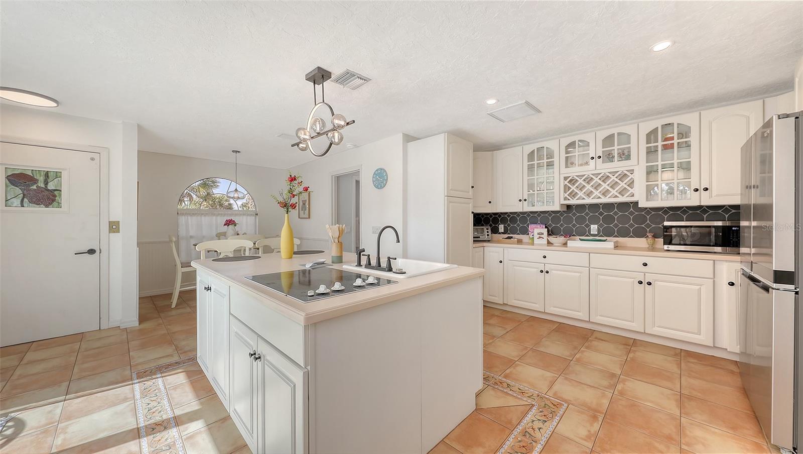 3604 CASEY KEY RD, NOKOMIS, FL, 34275