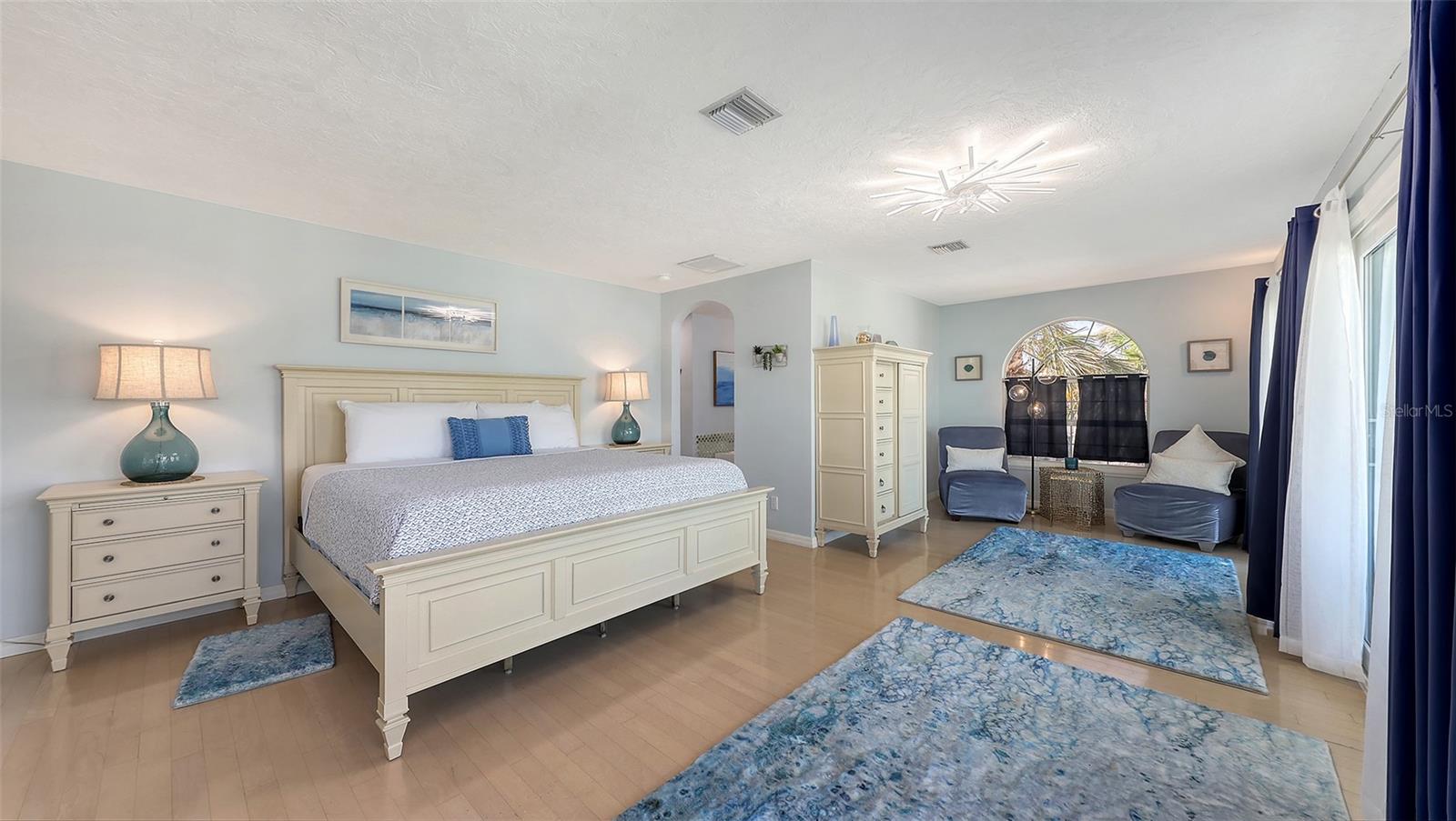 3604 CASEY KEY RD, NOKOMIS, FL, 34275