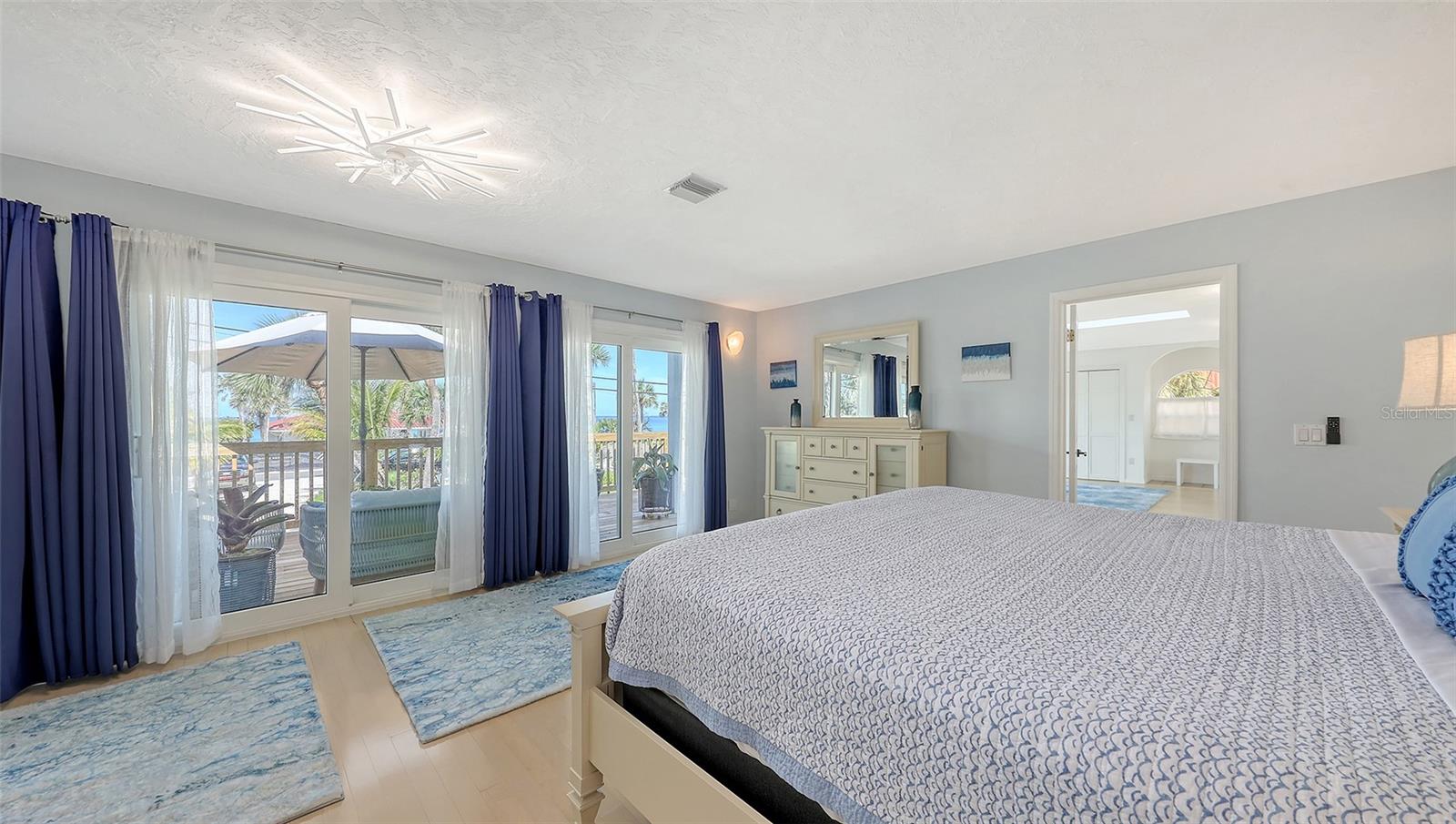 3604 CASEY KEY RD, NOKOMIS, FL, 34275