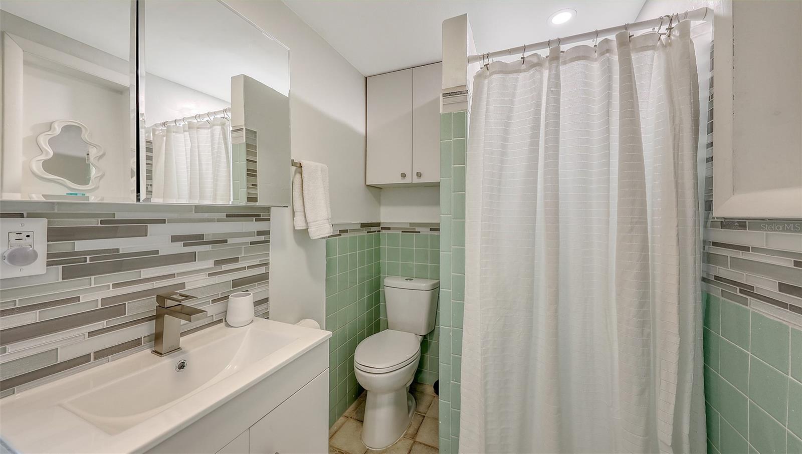 3604 CASEY KEY RD, NOKOMIS, FL, 34275