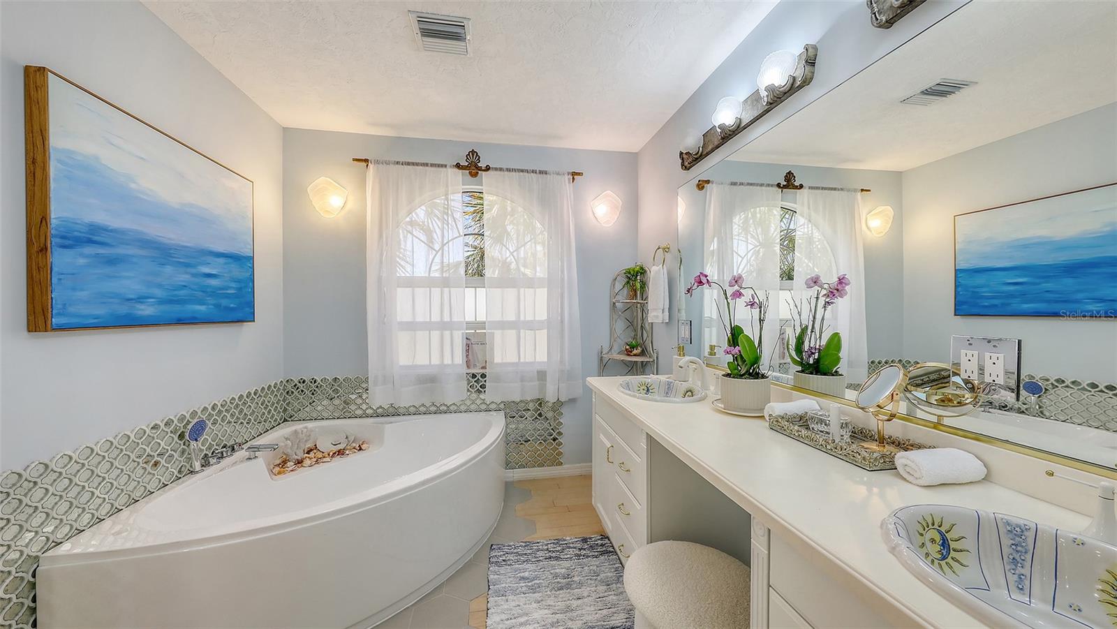 3604 CASEY KEY RD, NOKOMIS, FL, 34275