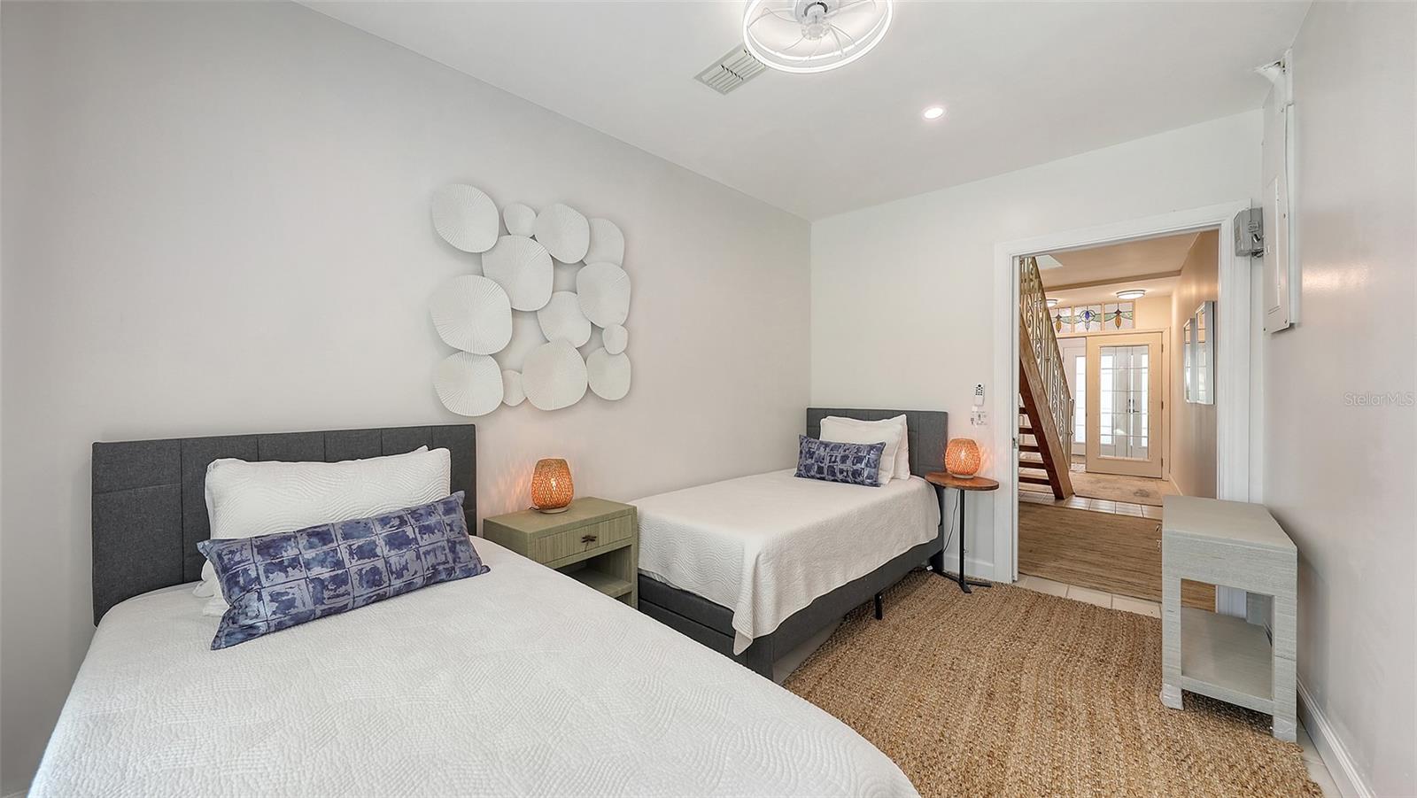 3604 CASEY KEY RD, NOKOMIS, FL, 34275