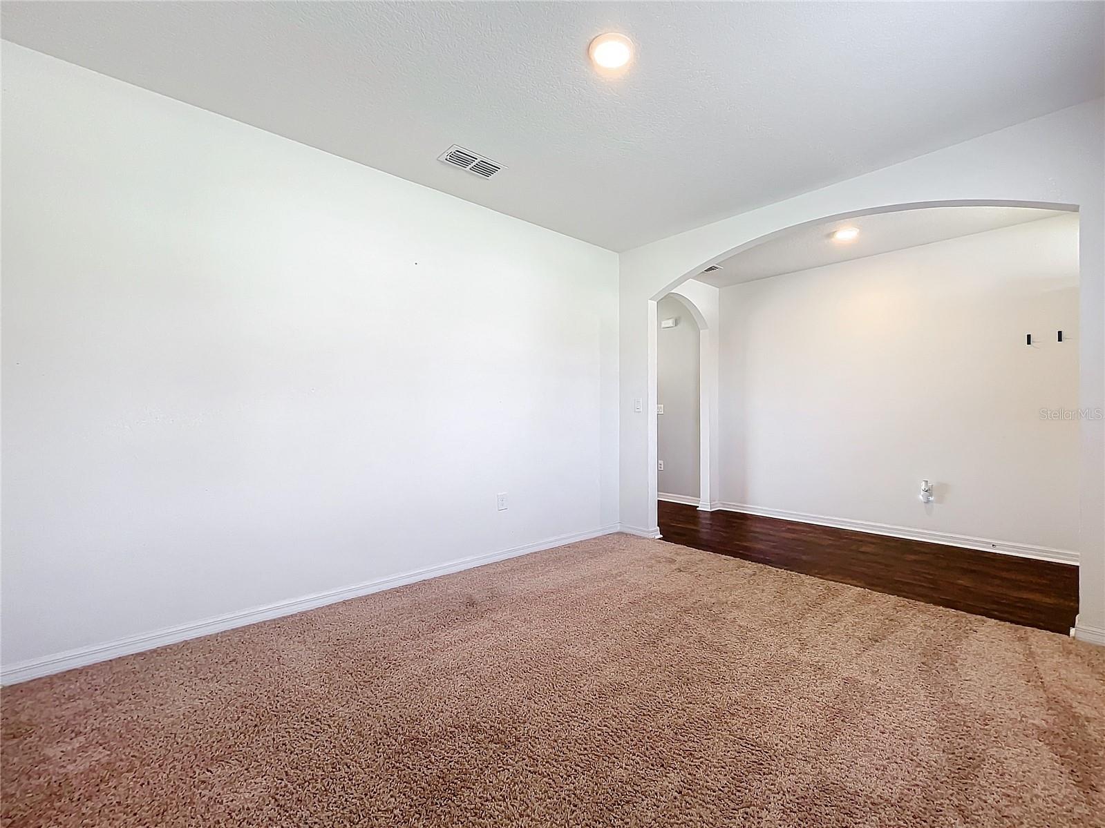 10520 BRONZE LEAF CT, LEESBURG, FL, 34788