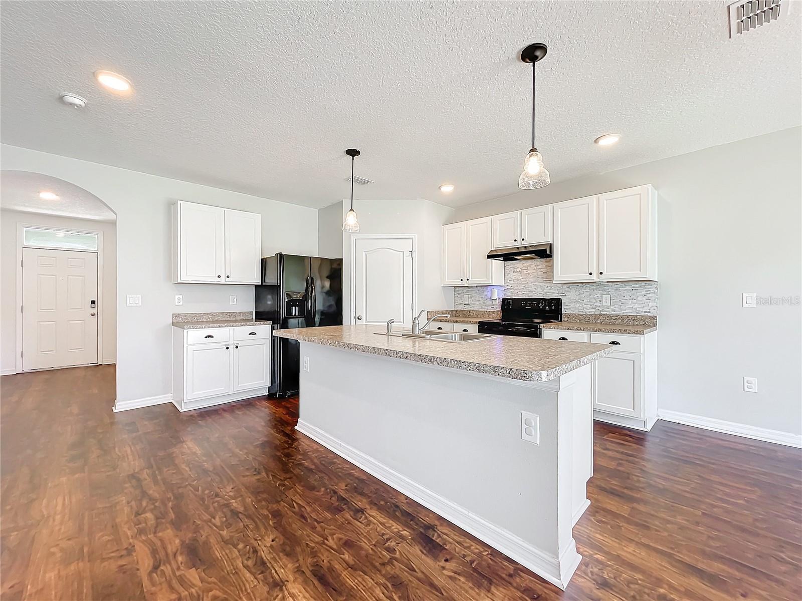 10520 BRONZE LEAF CT, LEESBURG, FL, 34788