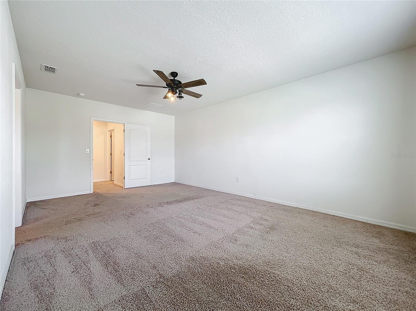 10520 BRONZE LEAF CT, LEESBURG, FL, 34788
