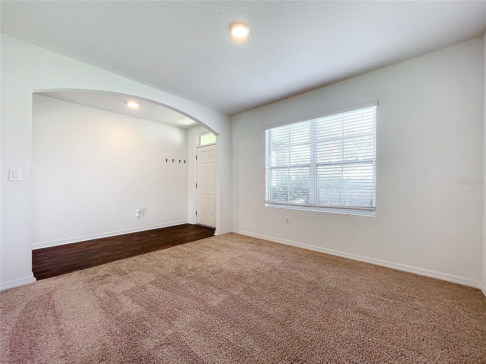 10520 BRONZE LEAF CT, LEESBURG, FL, 34788