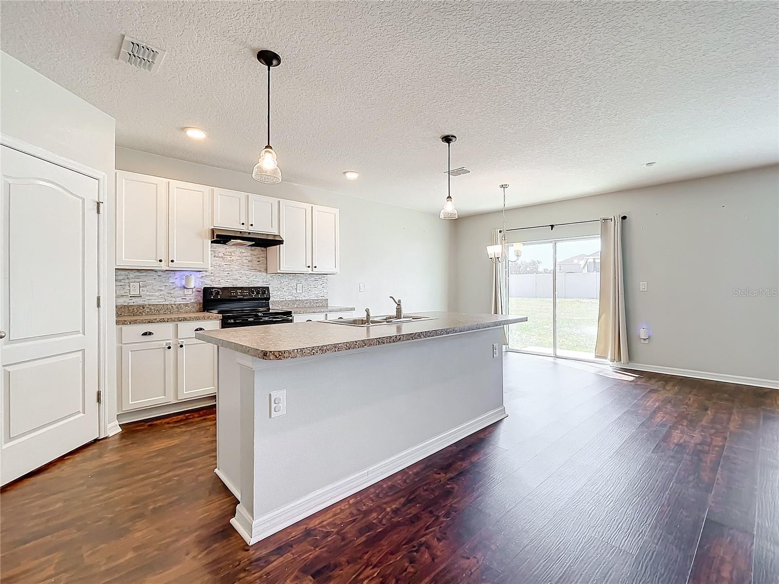 10520 BRONZE LEAF CT, LEESBURG, FL, 34788