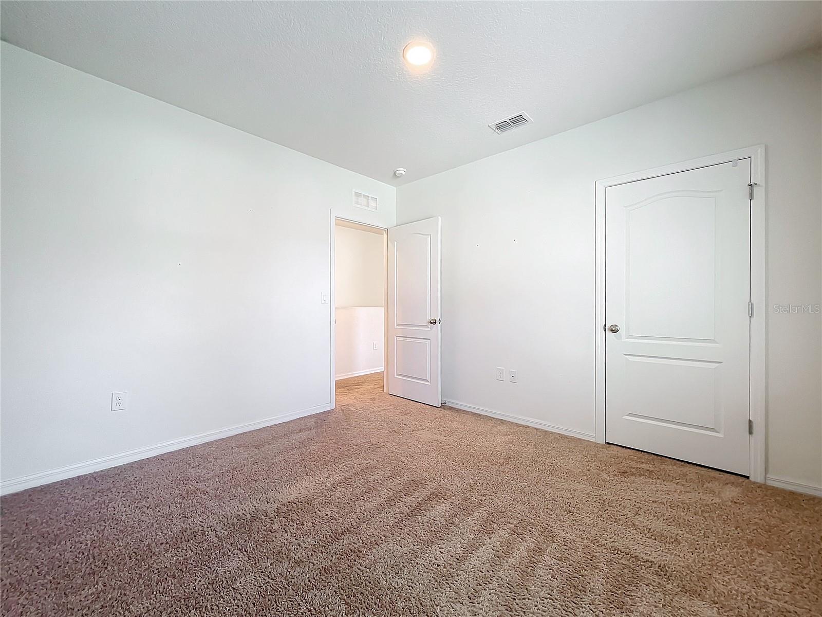10520 BRONZE LEAF CT, LEESBURG, FL, 34788
