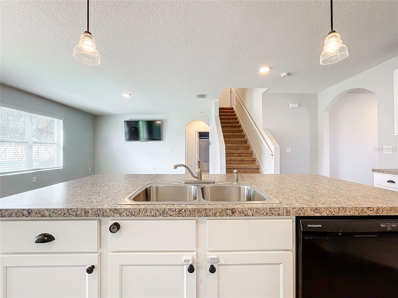 10520 BRONZE LEAF CT, LEESBURG, FL, 34788