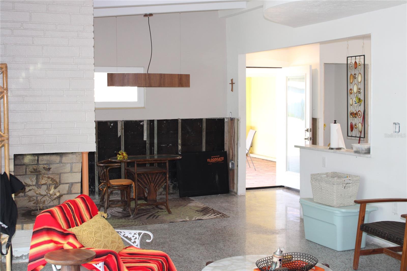 16214 REDINGTON DR, REDINGTON BEACH, FL, 33708