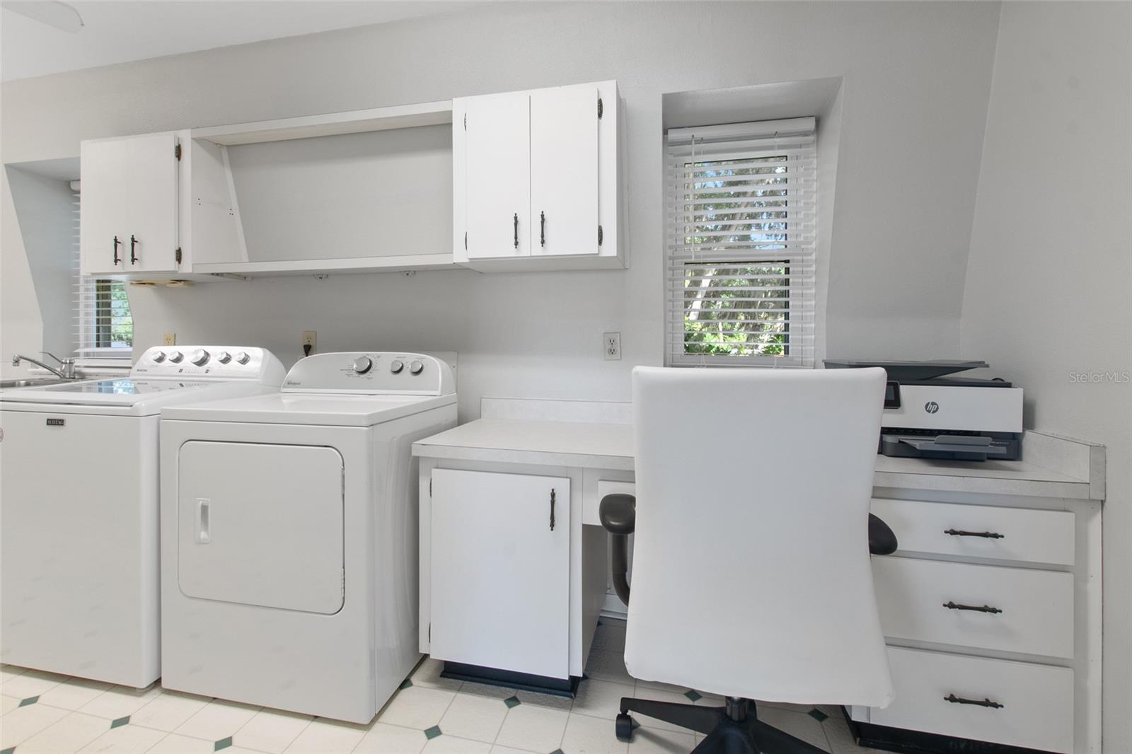 1324 MIRROR TER NW, WINTER HAVEN, FL, 33881