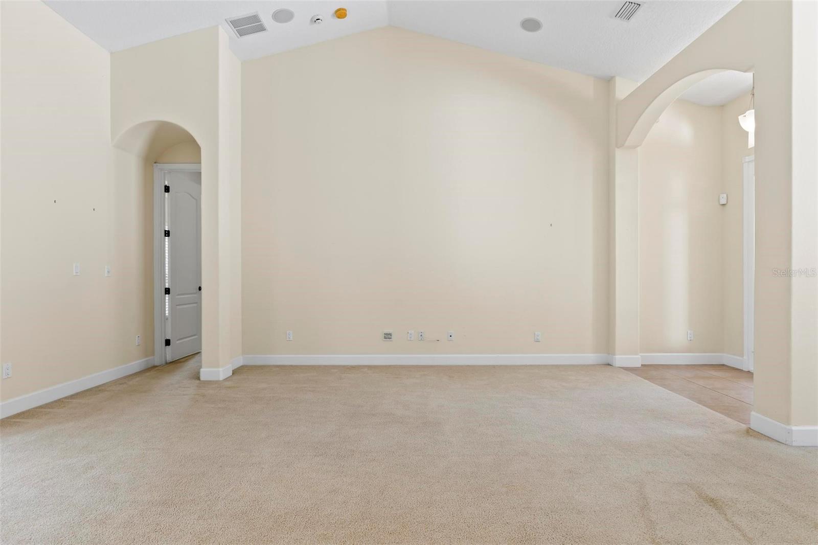 15 WATERSIDE PKWY, PALM COAST, FL, 32137