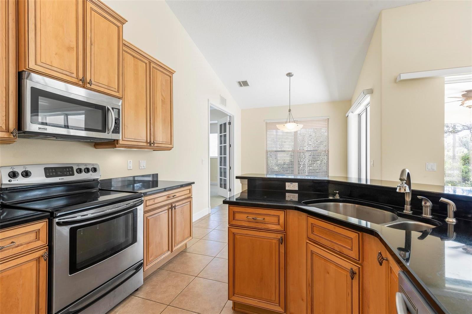15 WATERSIDE PKWY, PALM COAST, FL, 32137