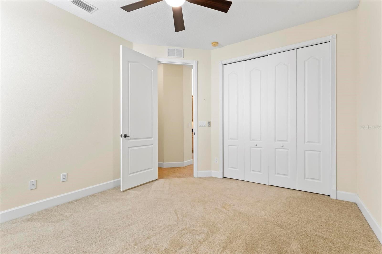 15 WATERSIDE PKWY, PALM COAST, FL, 32137