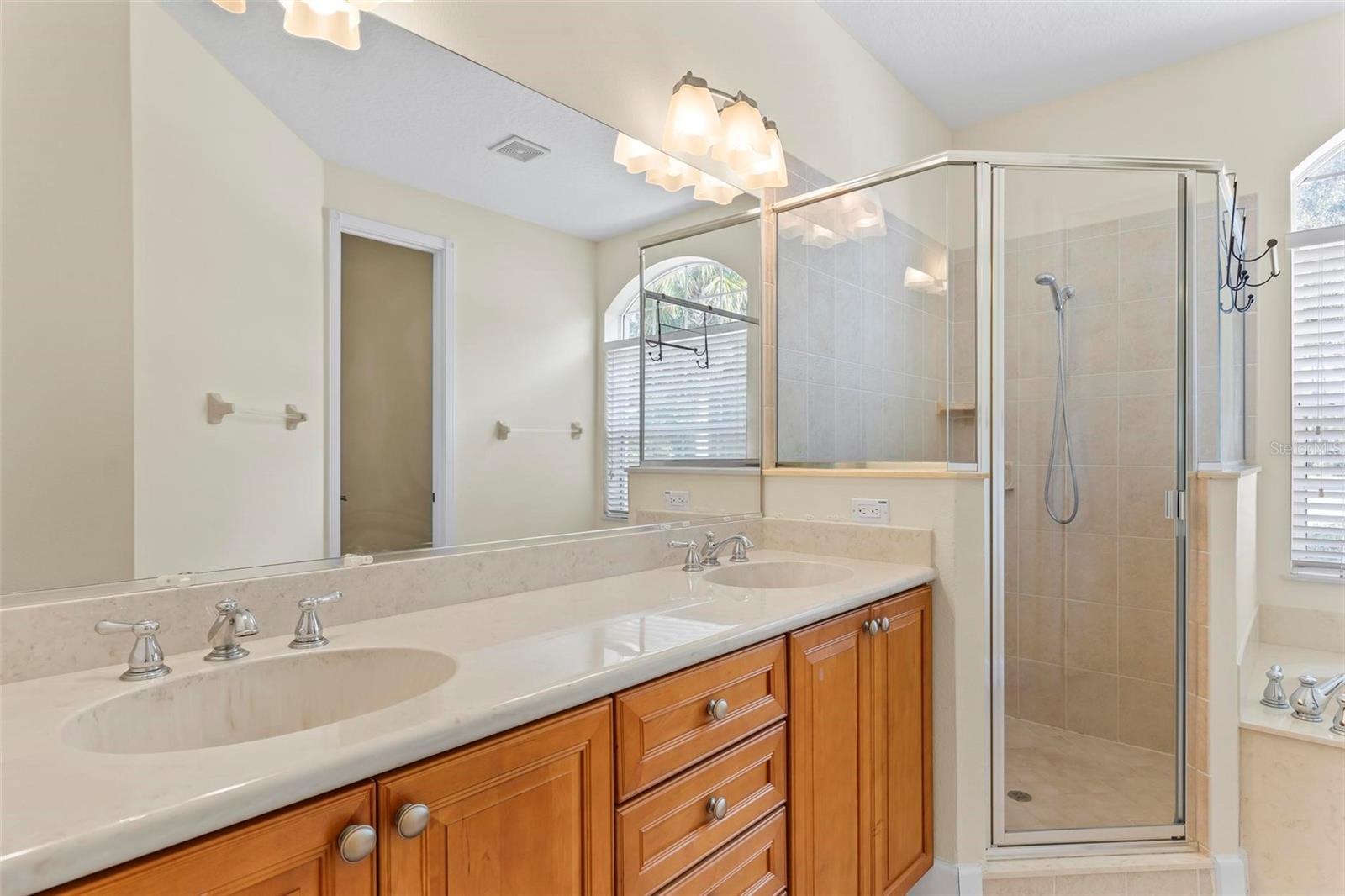 15 WATERSIDE PKWY, PALM COAST, FL, 32137