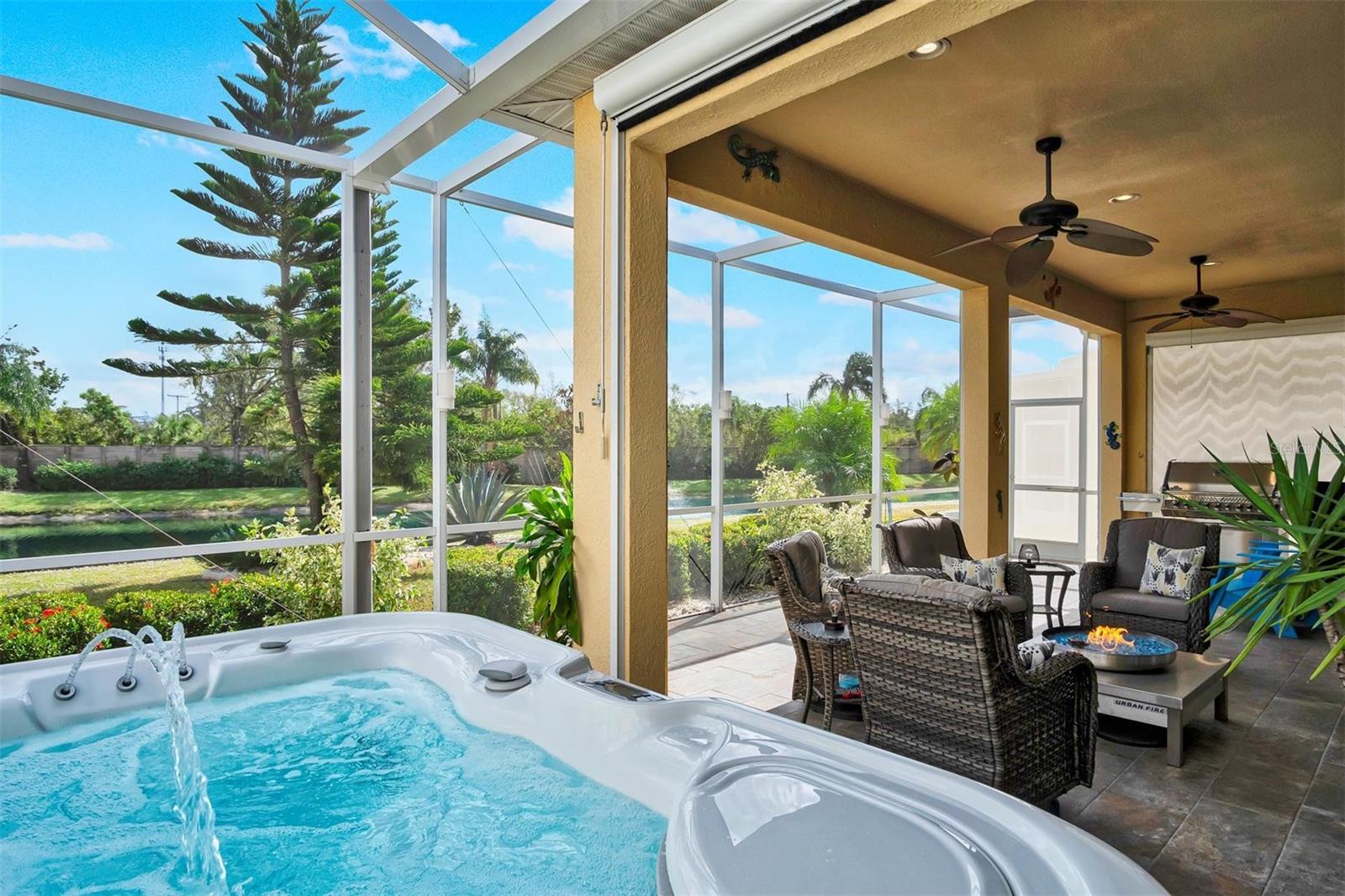 1647 EMERALD DUNES DR, SUN CITY CENTER, FL, 33573
