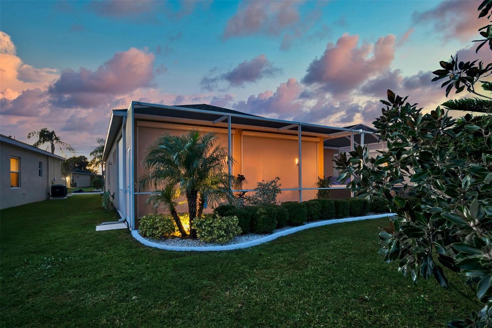 1647 EMERALD DUNES DR, SUN CITY CENTER, FL, 33573