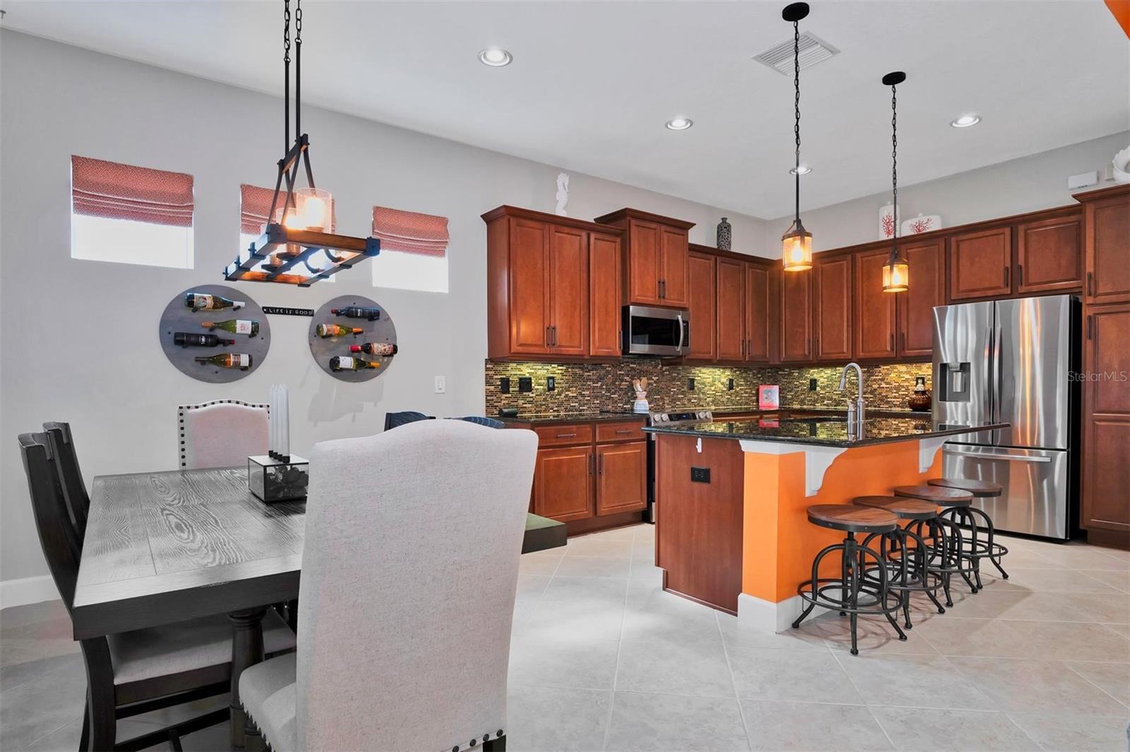 1647 EMERALD DUNES DR, SUN CITY CENTER, FL, 33573