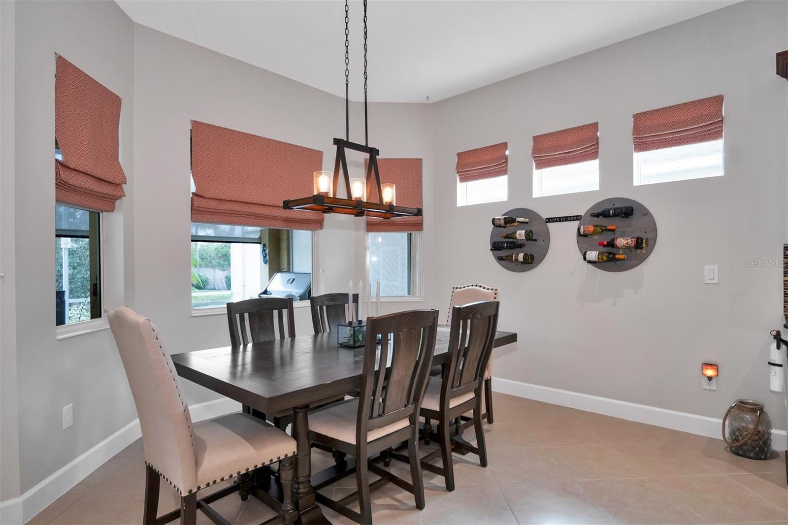 1647 EMERALD DUNES DR, SUN CITY CENTER, FL, 33573