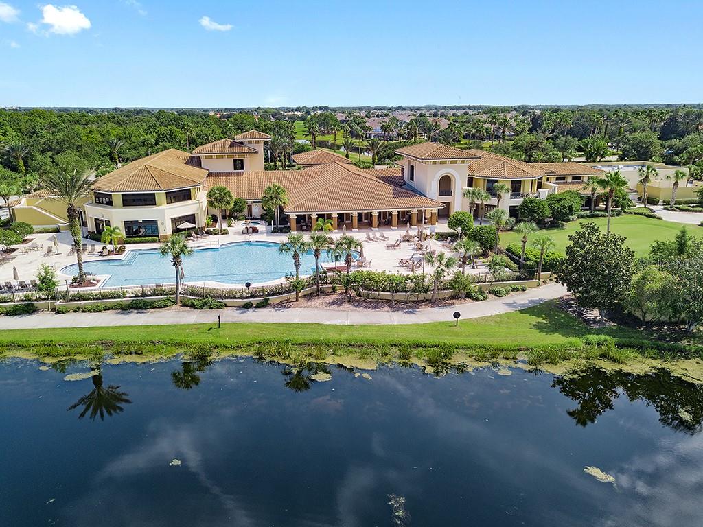 1647 EMERALD DUNES DR, SUN CITY CENTER, FL, 33573