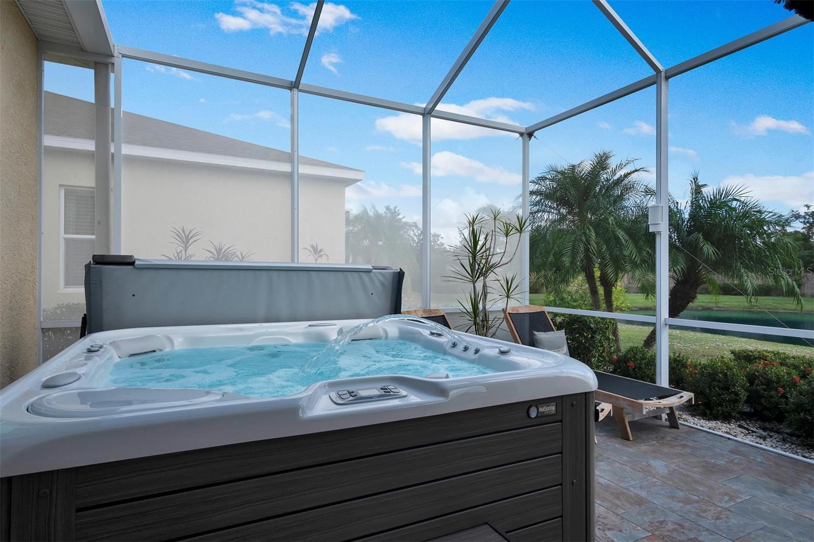 1647 EMERALD DUNES DR, SUN CITY CENTER, FL, 33573