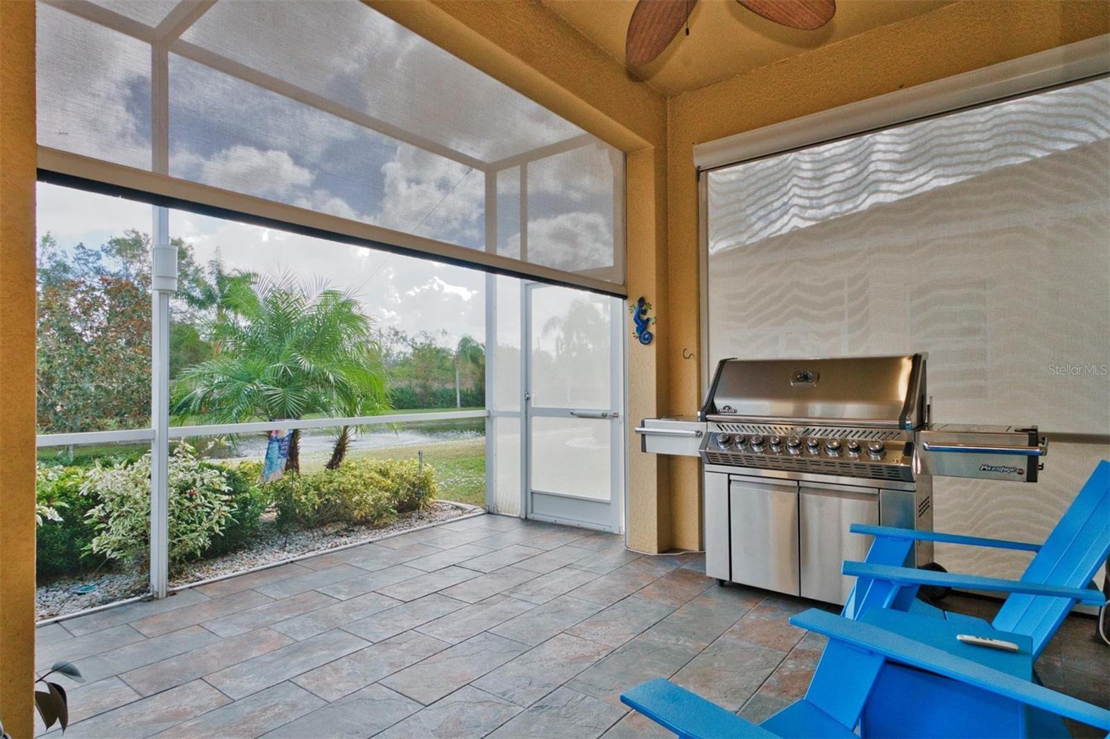 1647 EMERALD DUNES DR, SUN CITY CENTER, FL, 33573