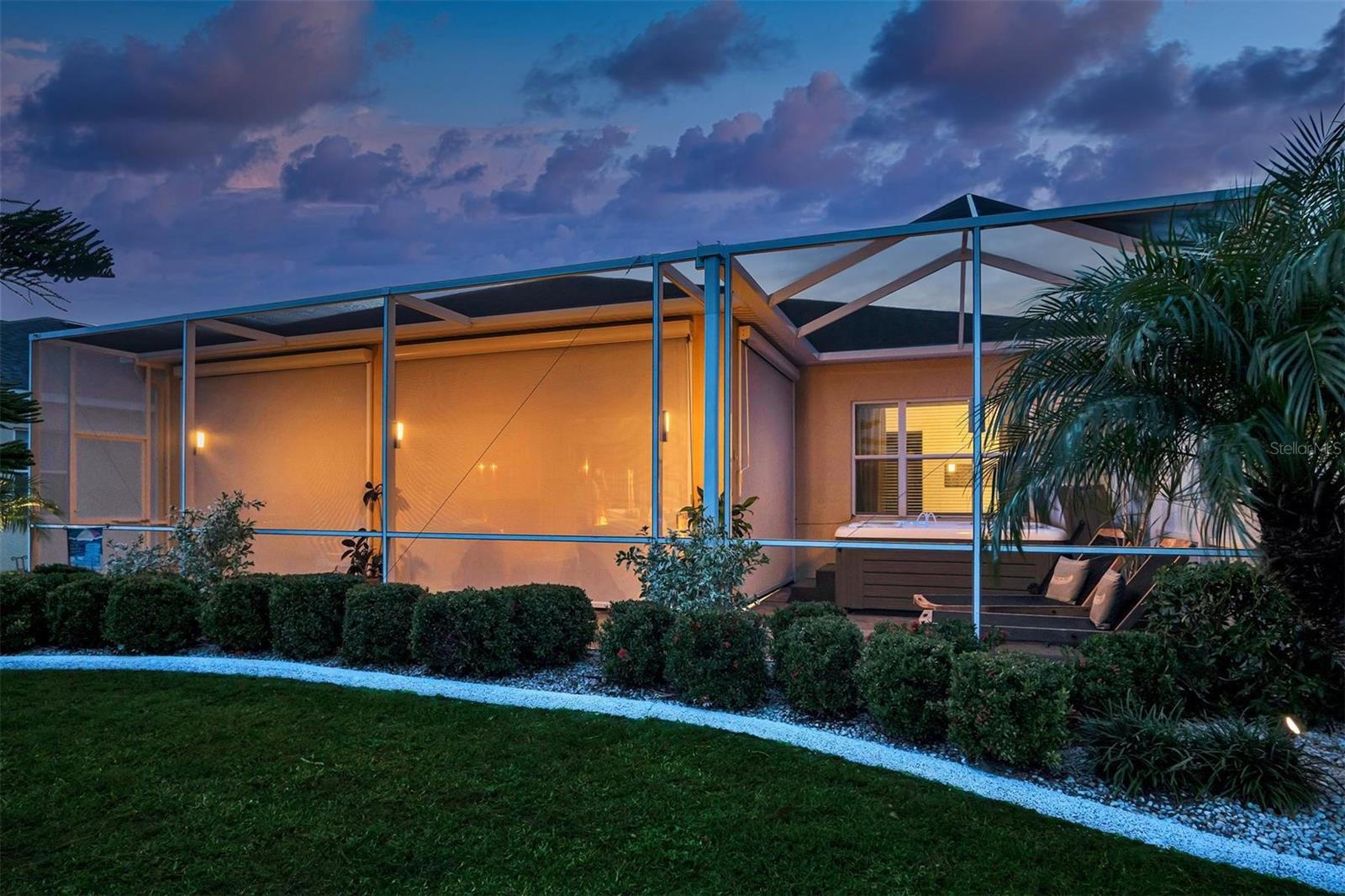 1647 EMERALD DUNES DR, SUN CITY CENTER, FL, 33573