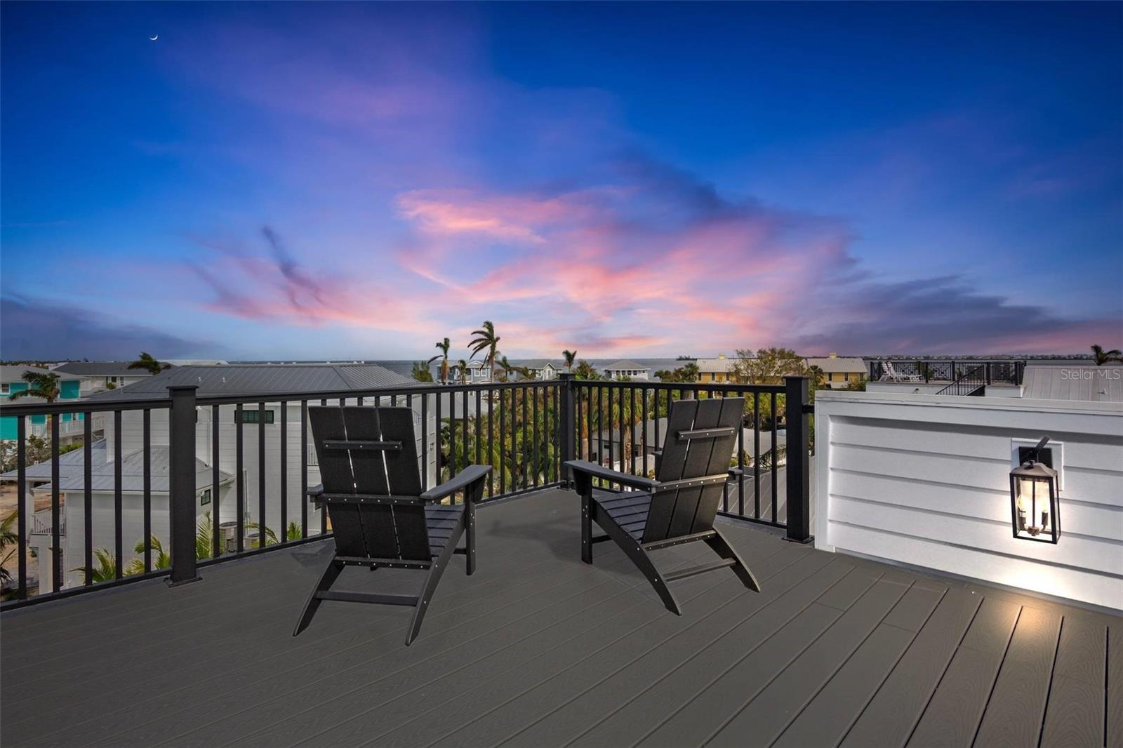 243 S HARBOR DR, HOLMES BEACH, FL, 34217