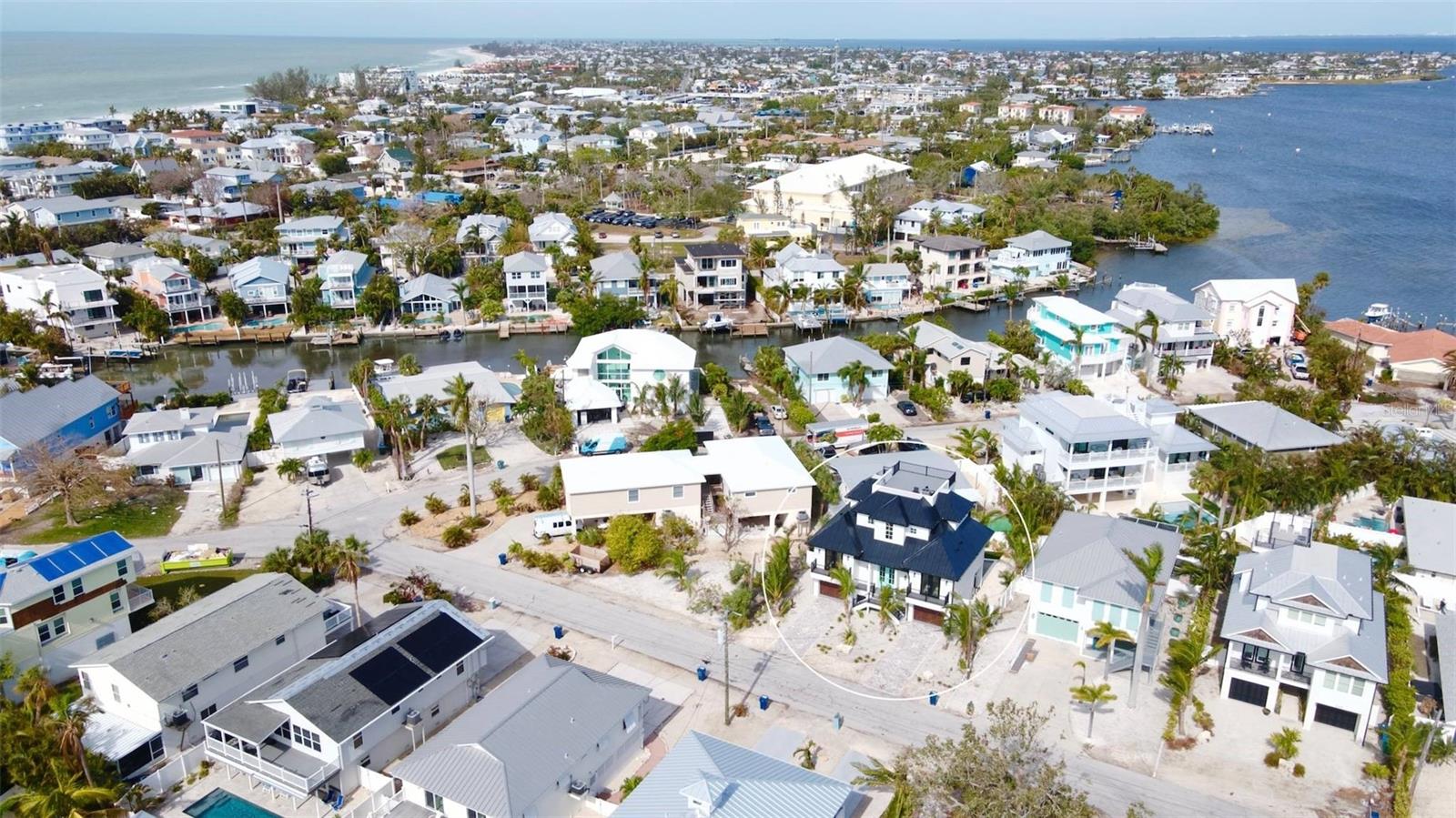 243 S HARBOR DR, HOLMES BEACH, FL, 34217