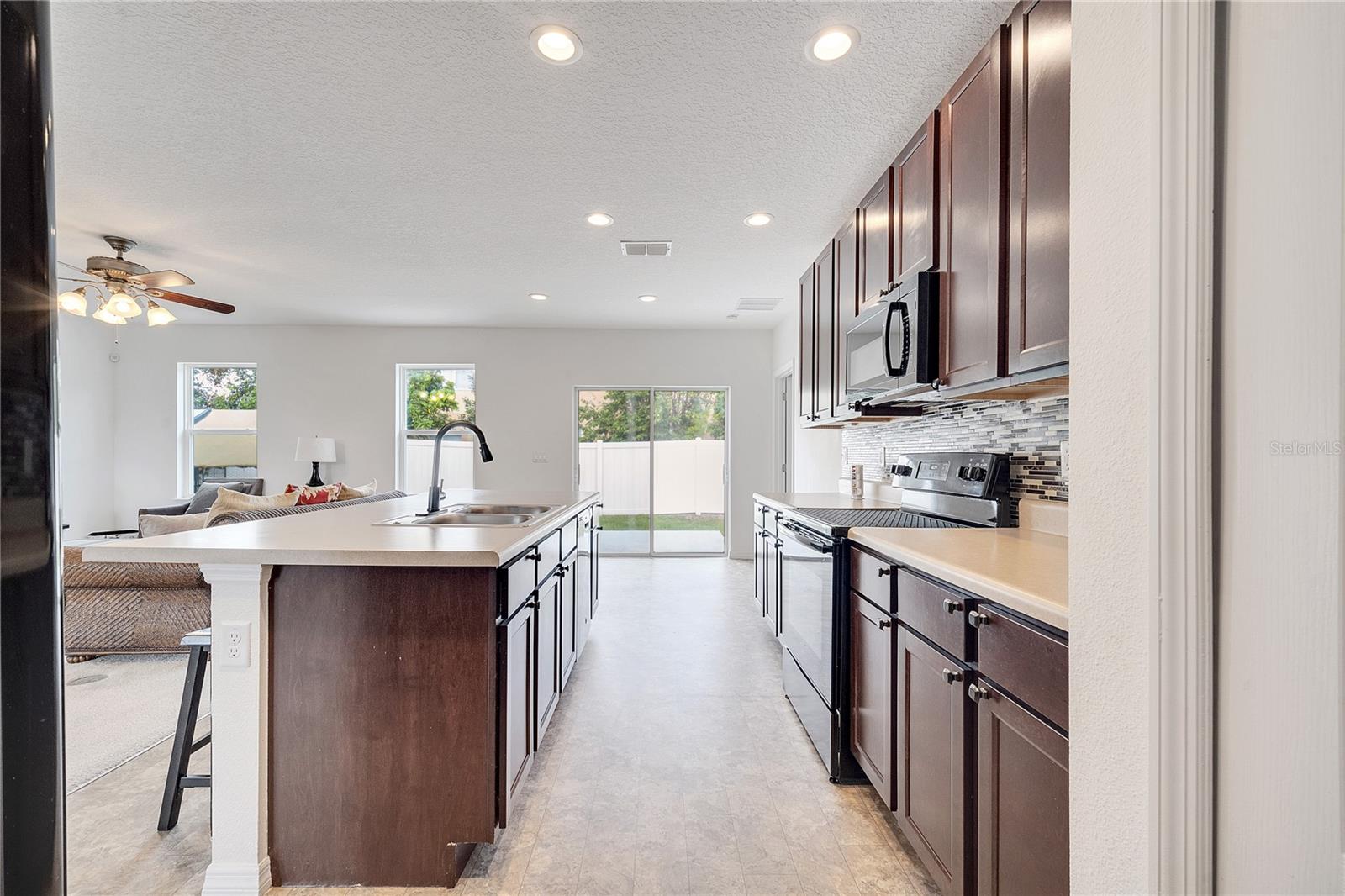 121 BIG BLACK DR, KISSIMMEE, FL, 34759