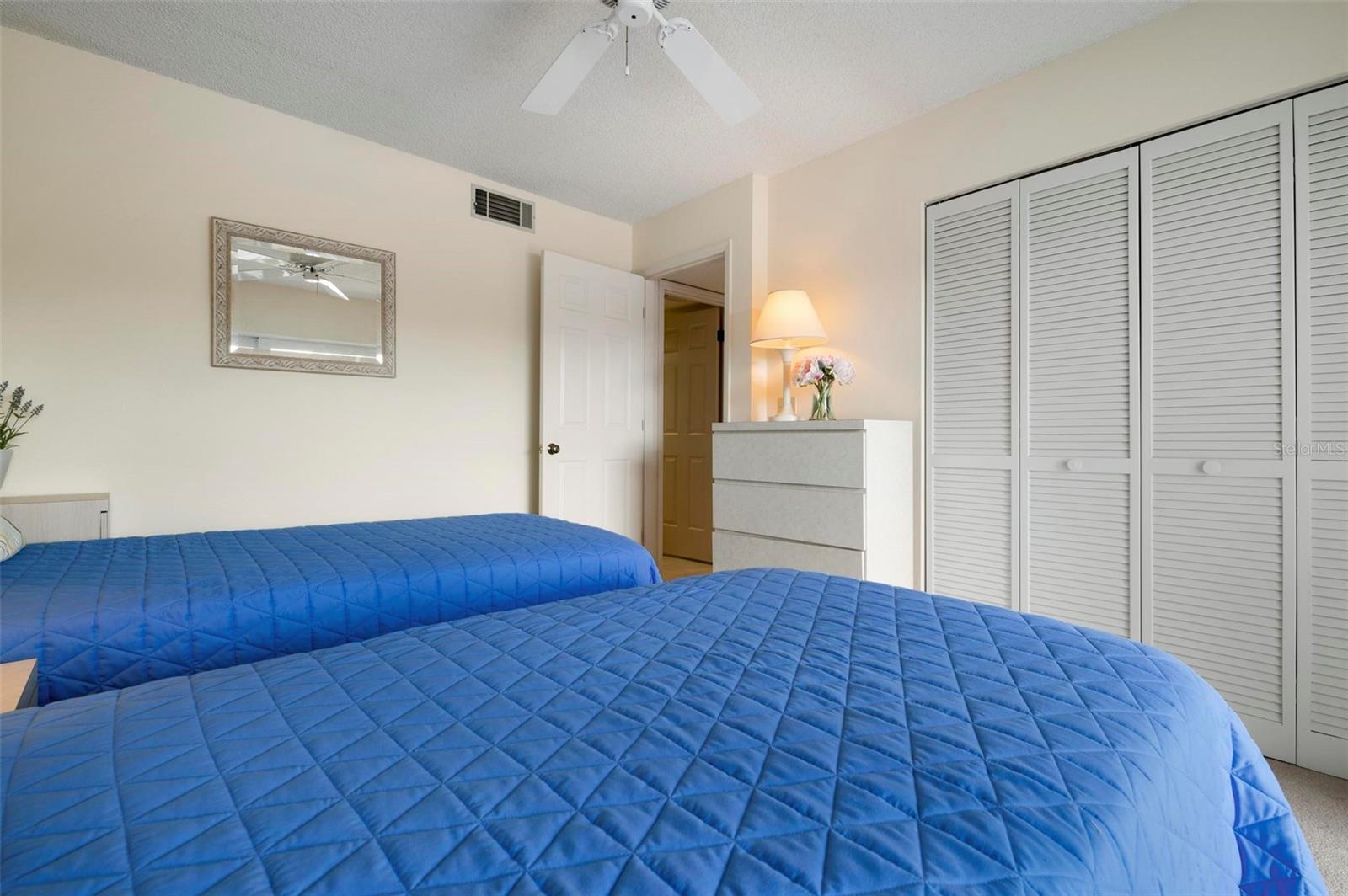 427 CERROMAR LN #456, VENICE, FL, 34293