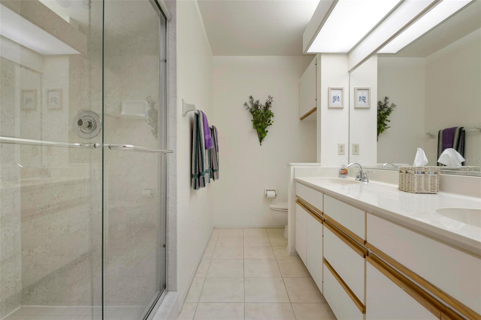 427 CERROMAR LN #456, VENICE, FL, 34293