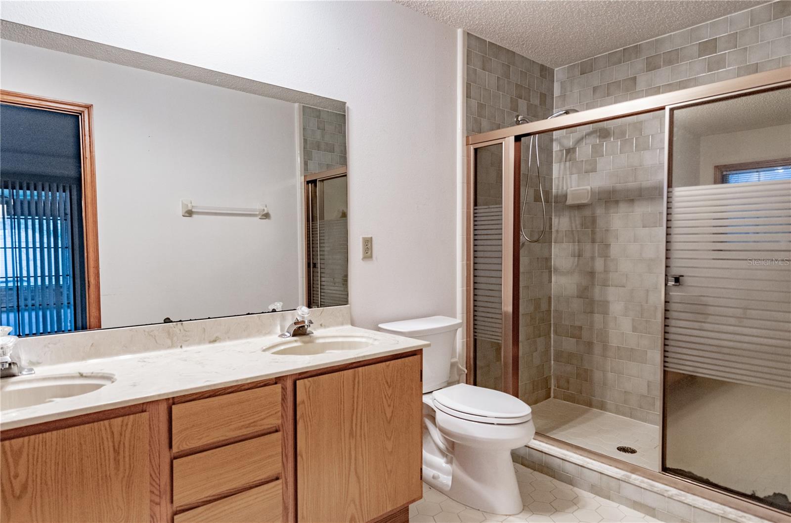 1900 FIREMENS LN, DELTONA, FL, 32738