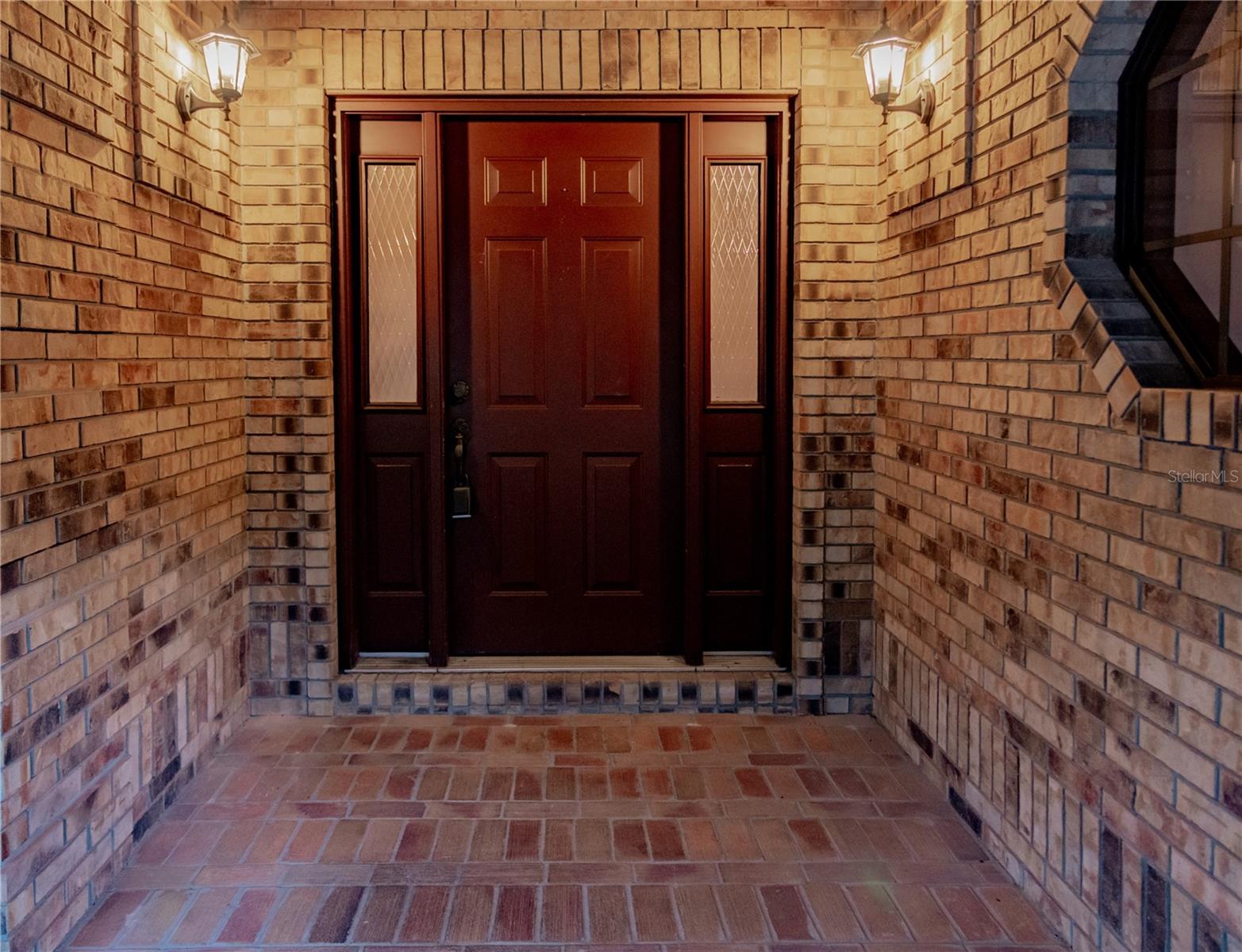 1900 FIREMENS LN, DELTONA, FL, 32738