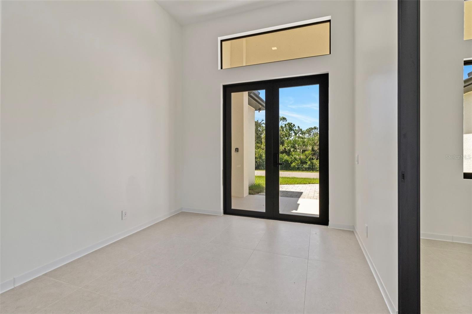 15048 HENNIPEN CIR, PORT CHARLOTTE, FL, 33981