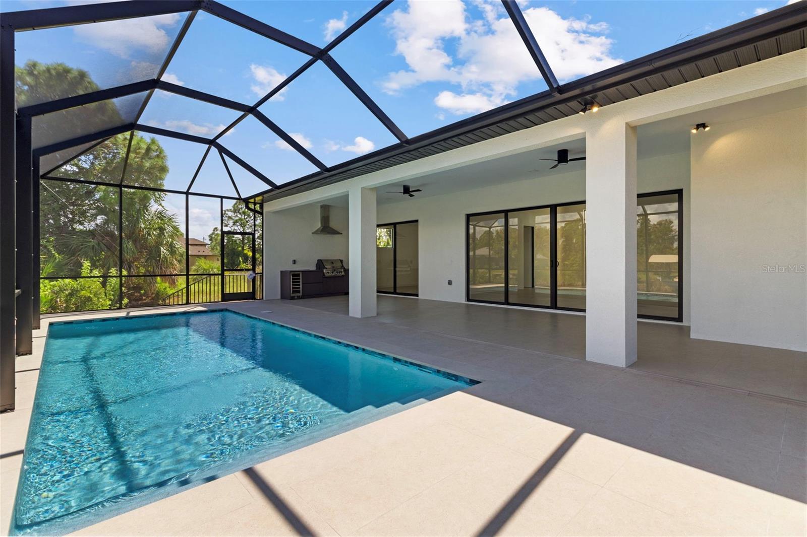 15048 HENNIPEN CIR, PORT CHARLOTTE, FL, 33981
