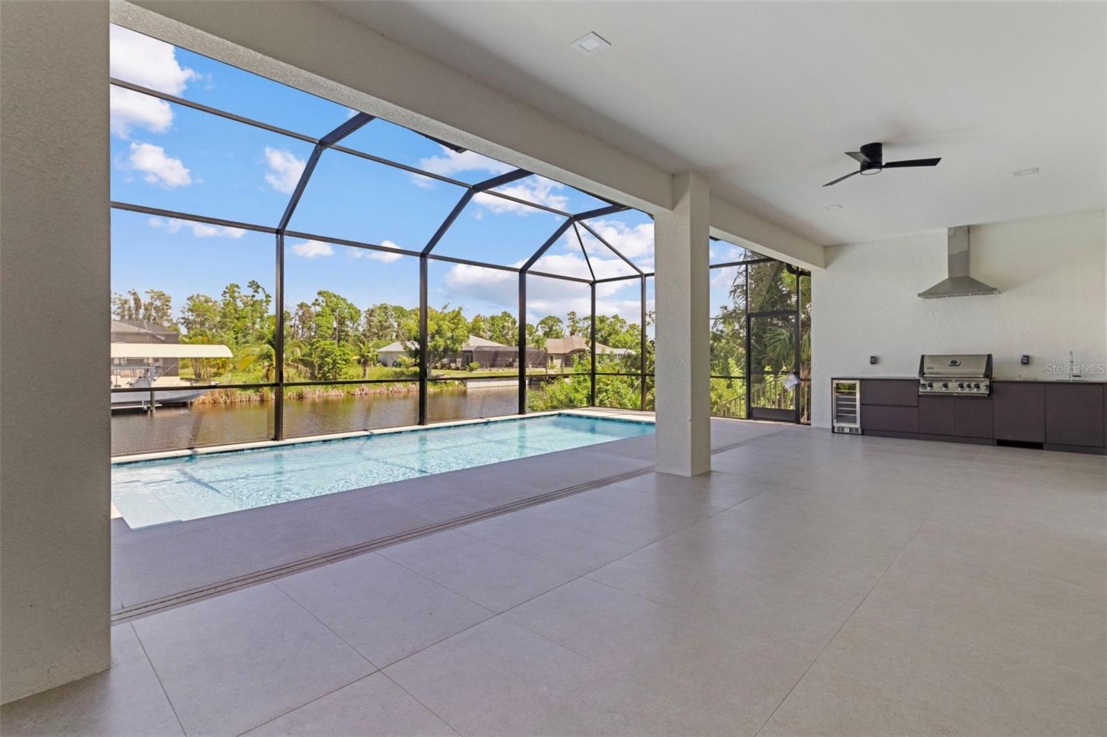 15048 HENNIPEN CIR, PORT CHARLOTTE, FL, 33981