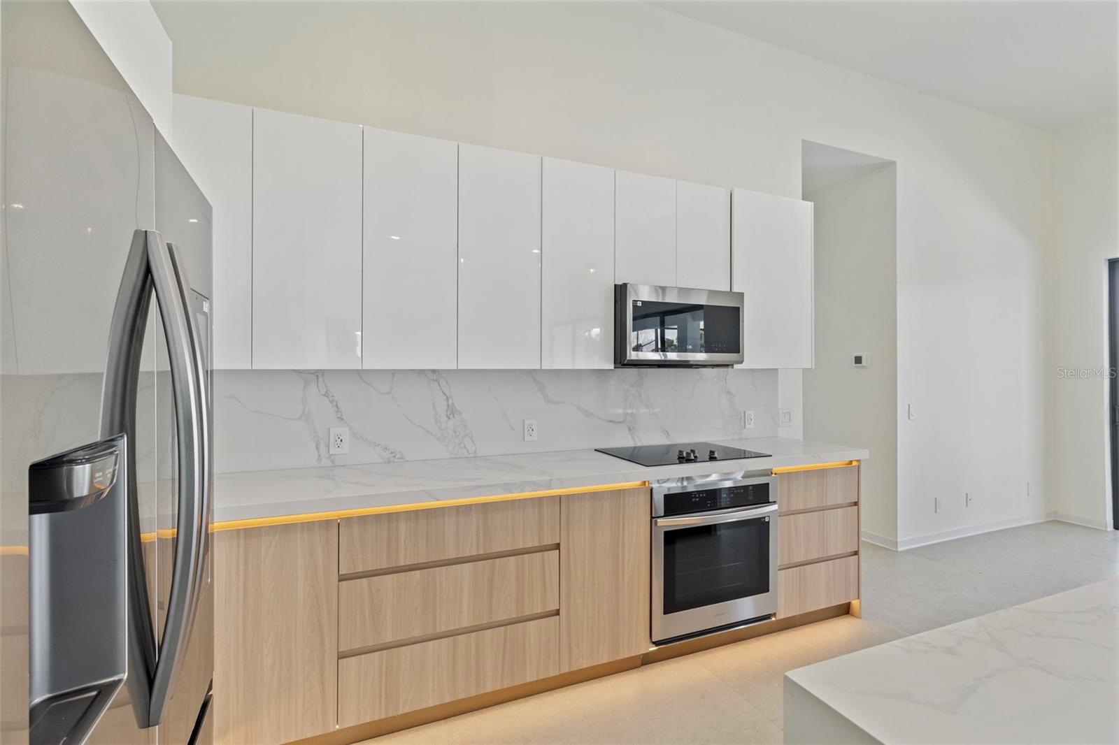 15048 HENNIPEN CIR, PORT CHARLOTTE, FL, 33981