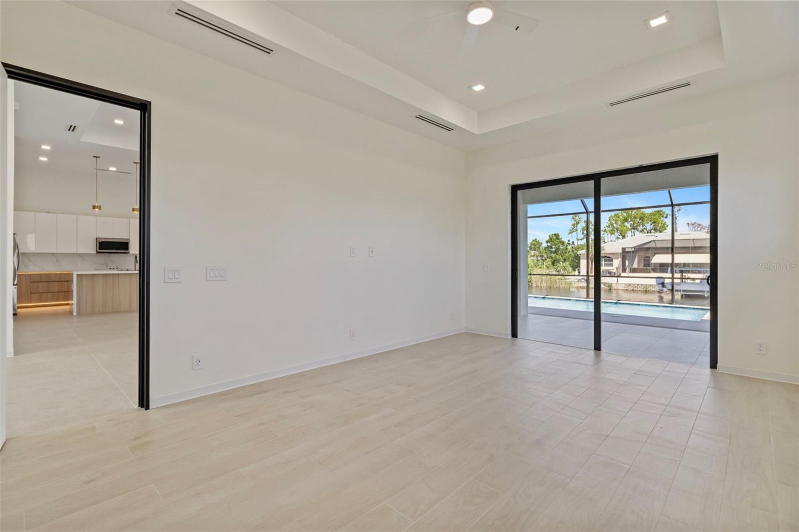 15048 HENNIPEN CIR, PORT CHARLOTTE, FL, 33981